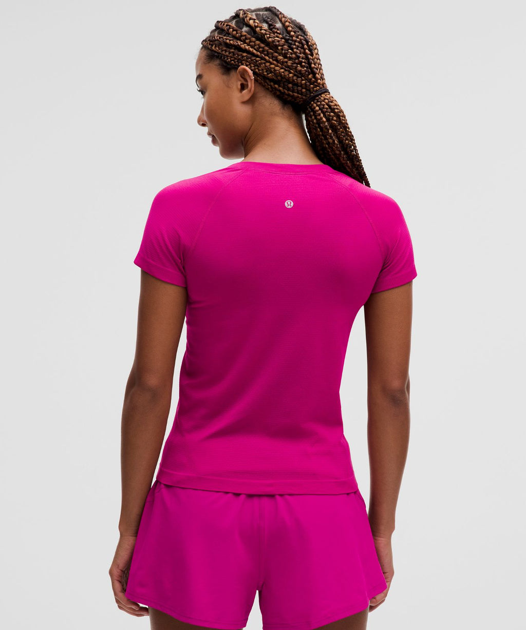 Swiftly Tech Short-Sleeve Shirt 2.0 *Waist Length Ripened Raspberry/Ripened Raspberry