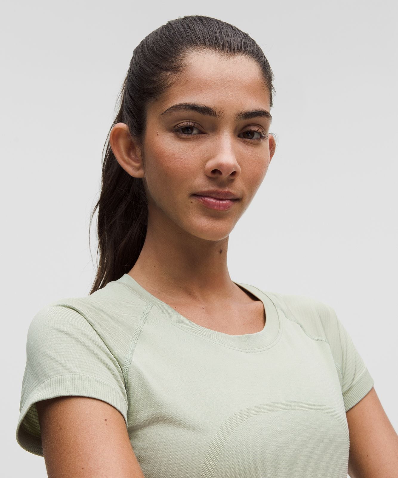 Swiftly Tech Short-Sleeve Shirt 2.0 *Waist Length Fog Green/Fog Green