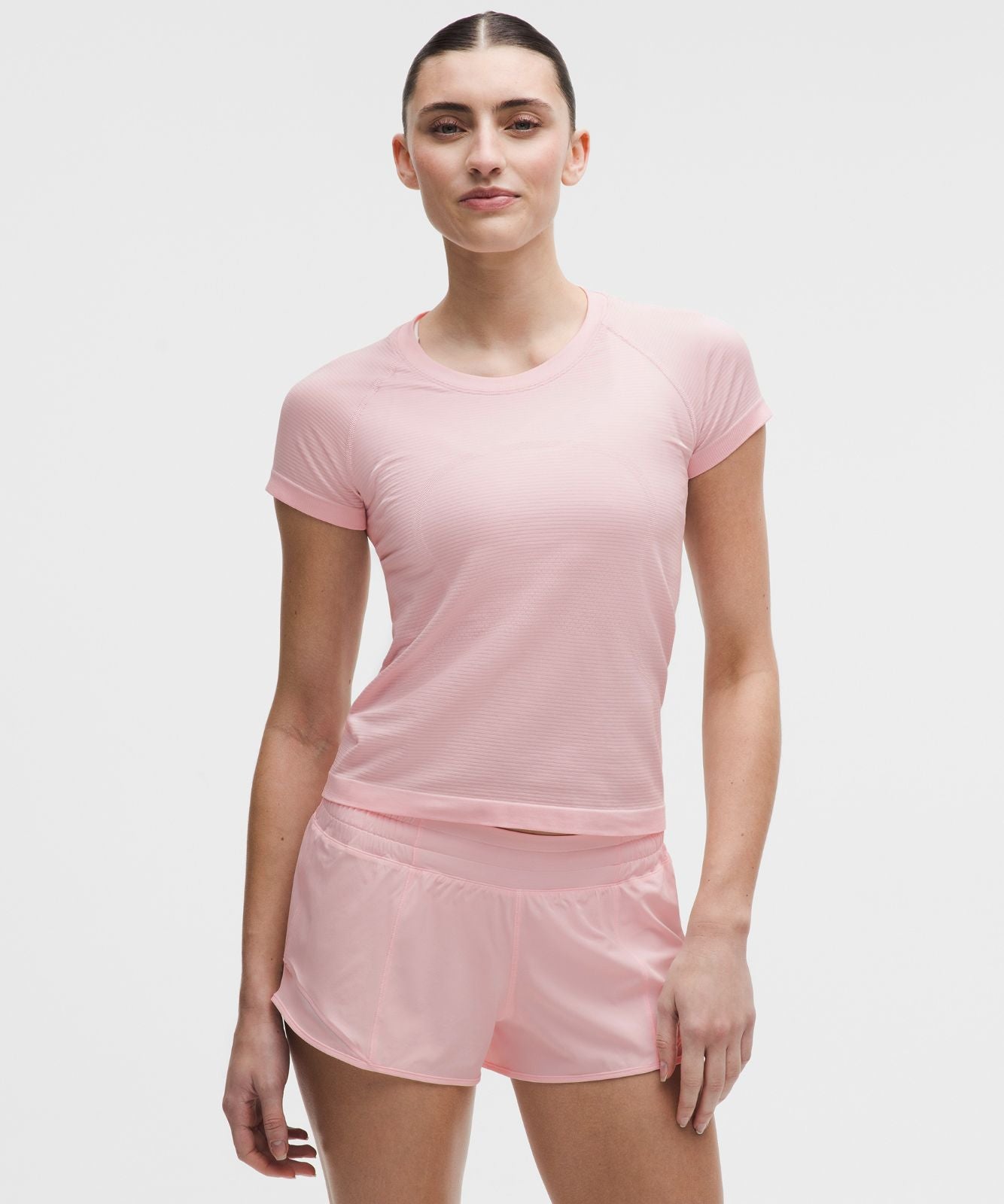 Swiftly Tech Short-Sleeve Shirt 2.0 *Waist Length Pink Pearl/Pink Pearl