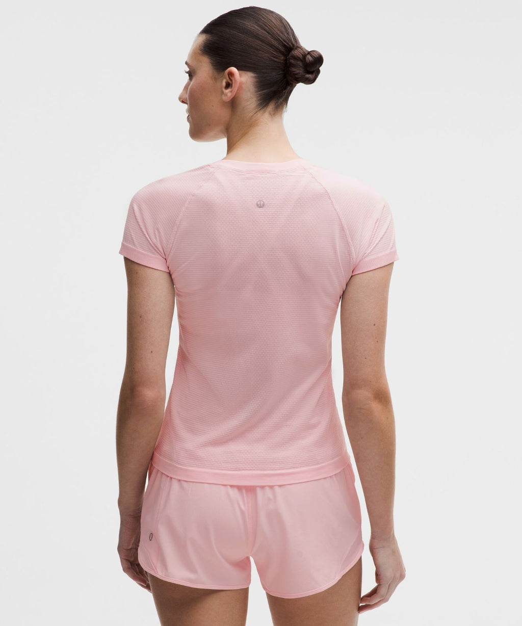 Swiftly Tech Short-Sleeve Shirt 2.0 *Waist Length Pink Pearl/Pink Pearl