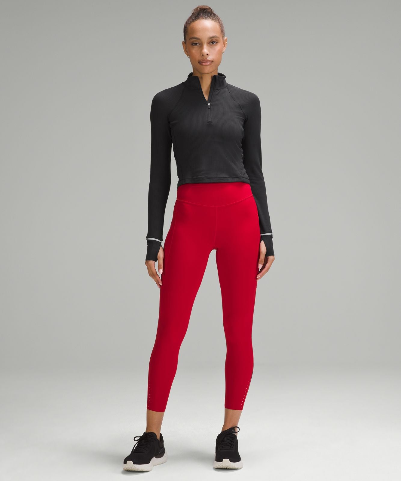 It's Rulu Ribbed Cropped Half Zip Black