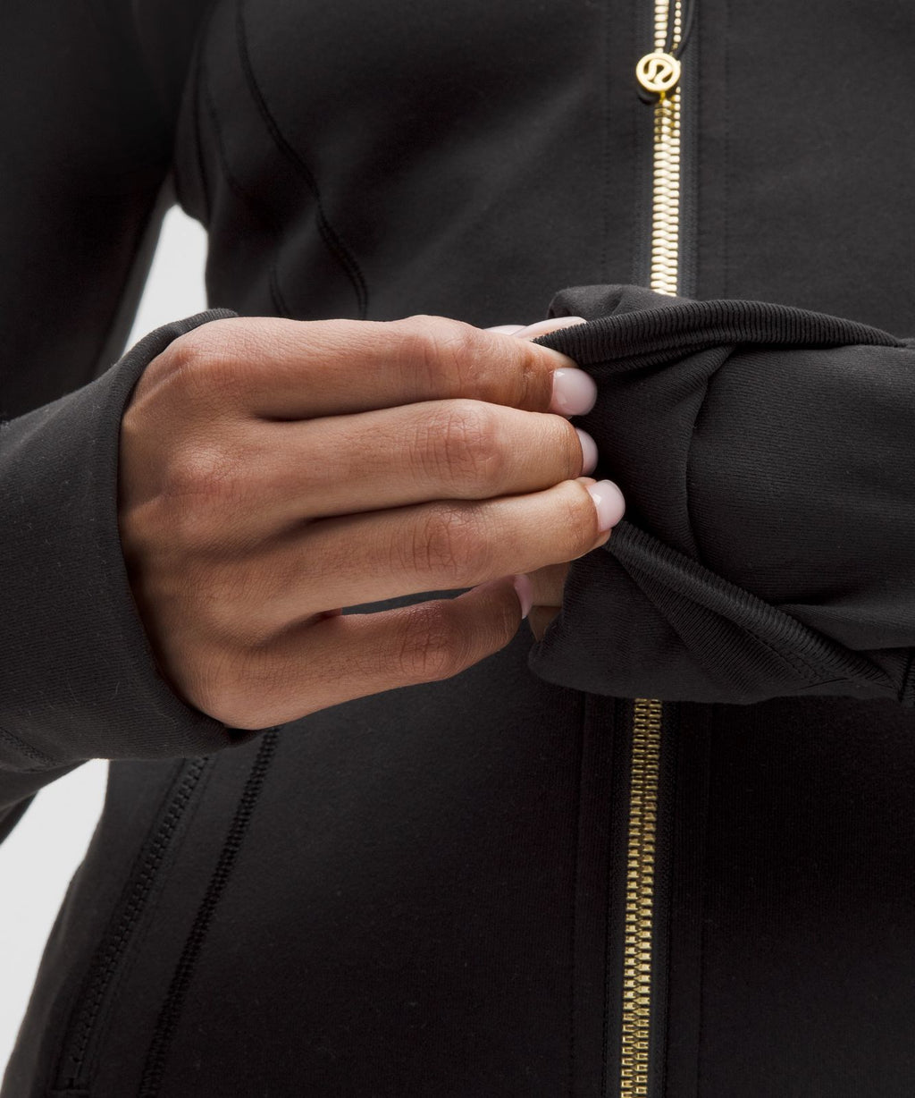 Define Jacket *Luon Black/Gold