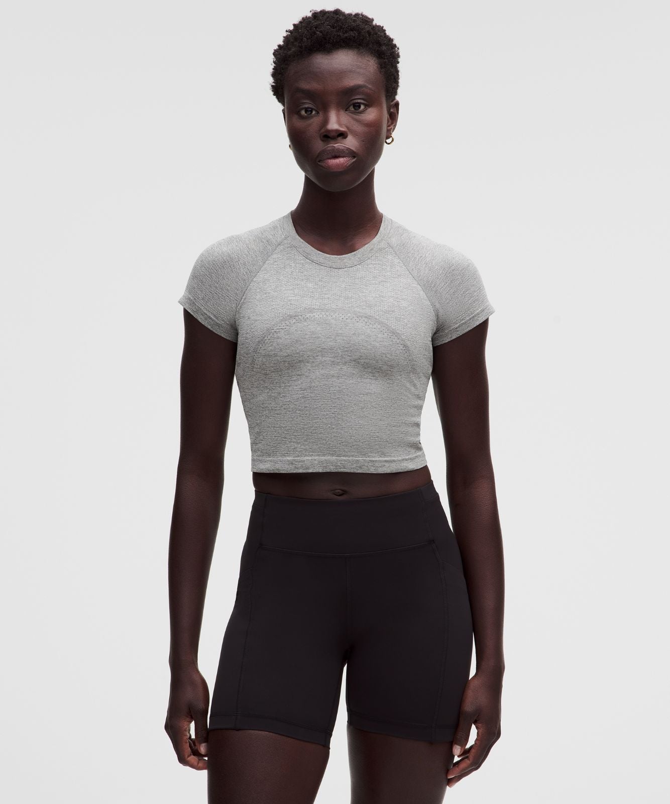 Swiftly Tech Cropped Short-Sleeve Shirt 2.0 Slate/White