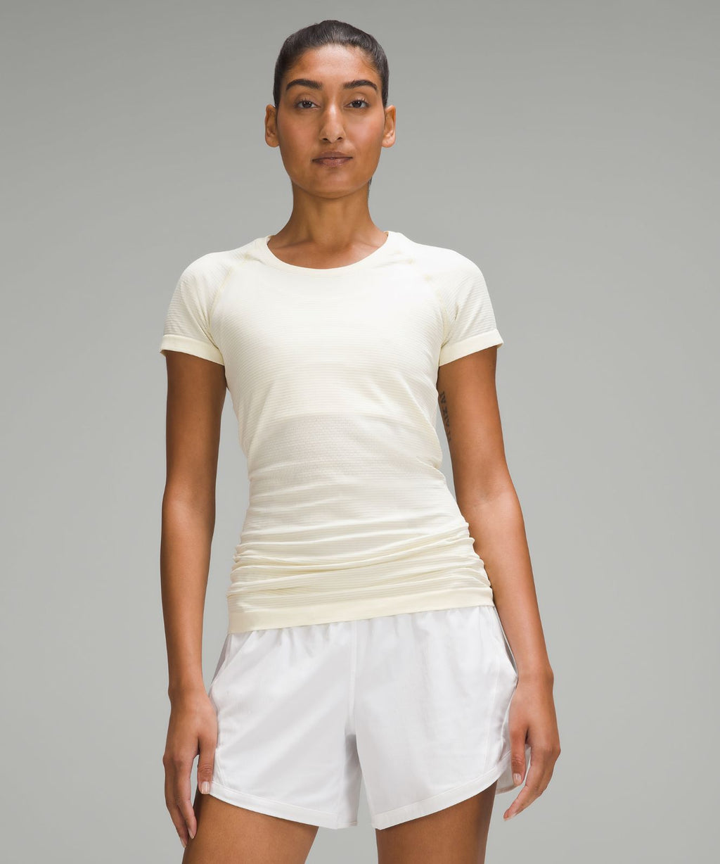 Swiftly Tech Short-Sleeve Shirt 2.0 *Hip Length Sundance/Sundance