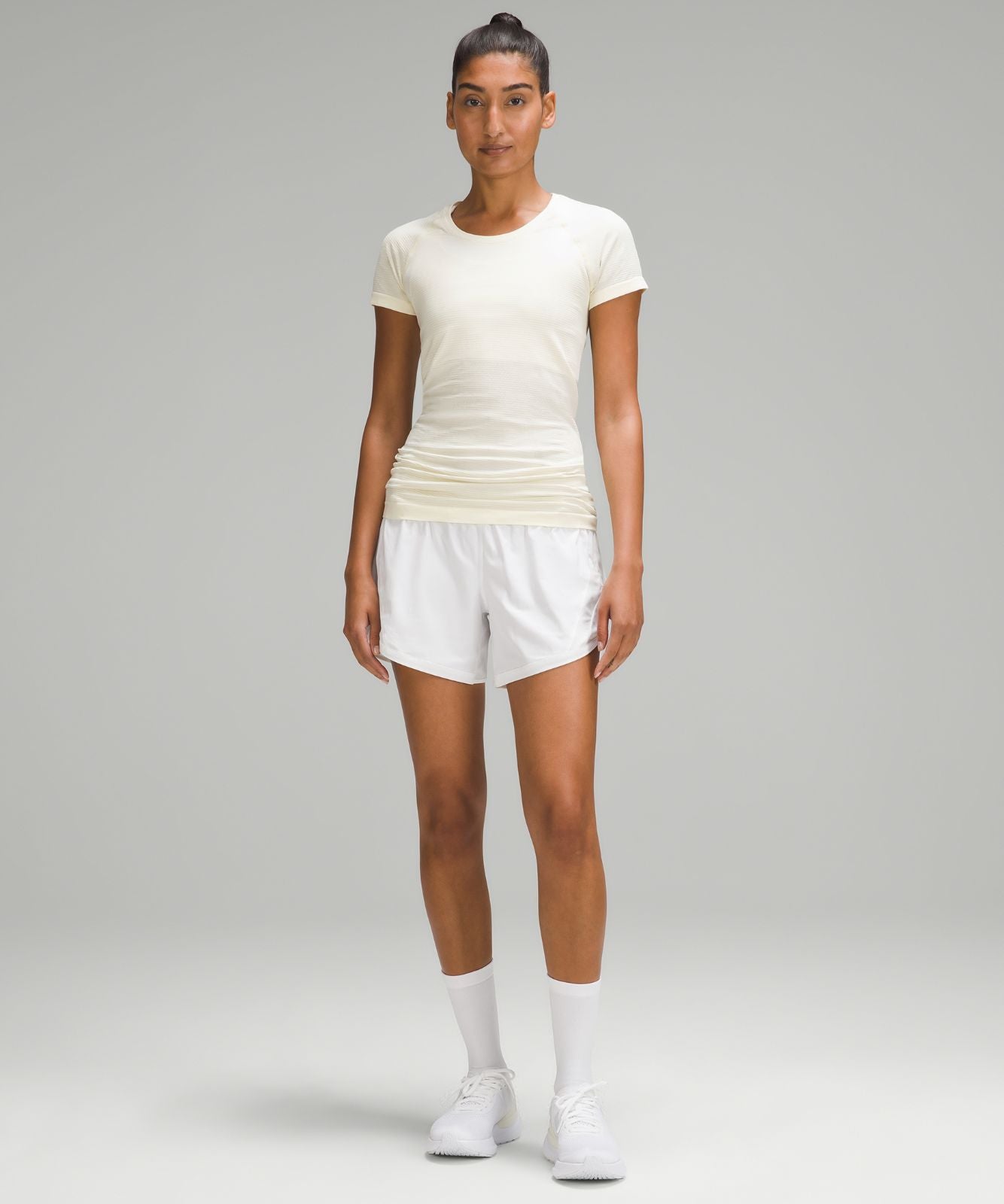 Swiftly Tech Short-Sleeve Shirt 2.0 *Hip Length Sundance/Sundance