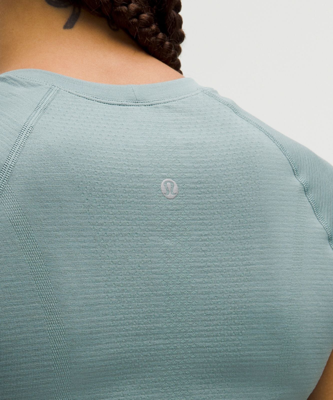 Swiftly Tech Short-Sleeve Shirt 2.0 *Hip Length Crater Blue/Crater Blue