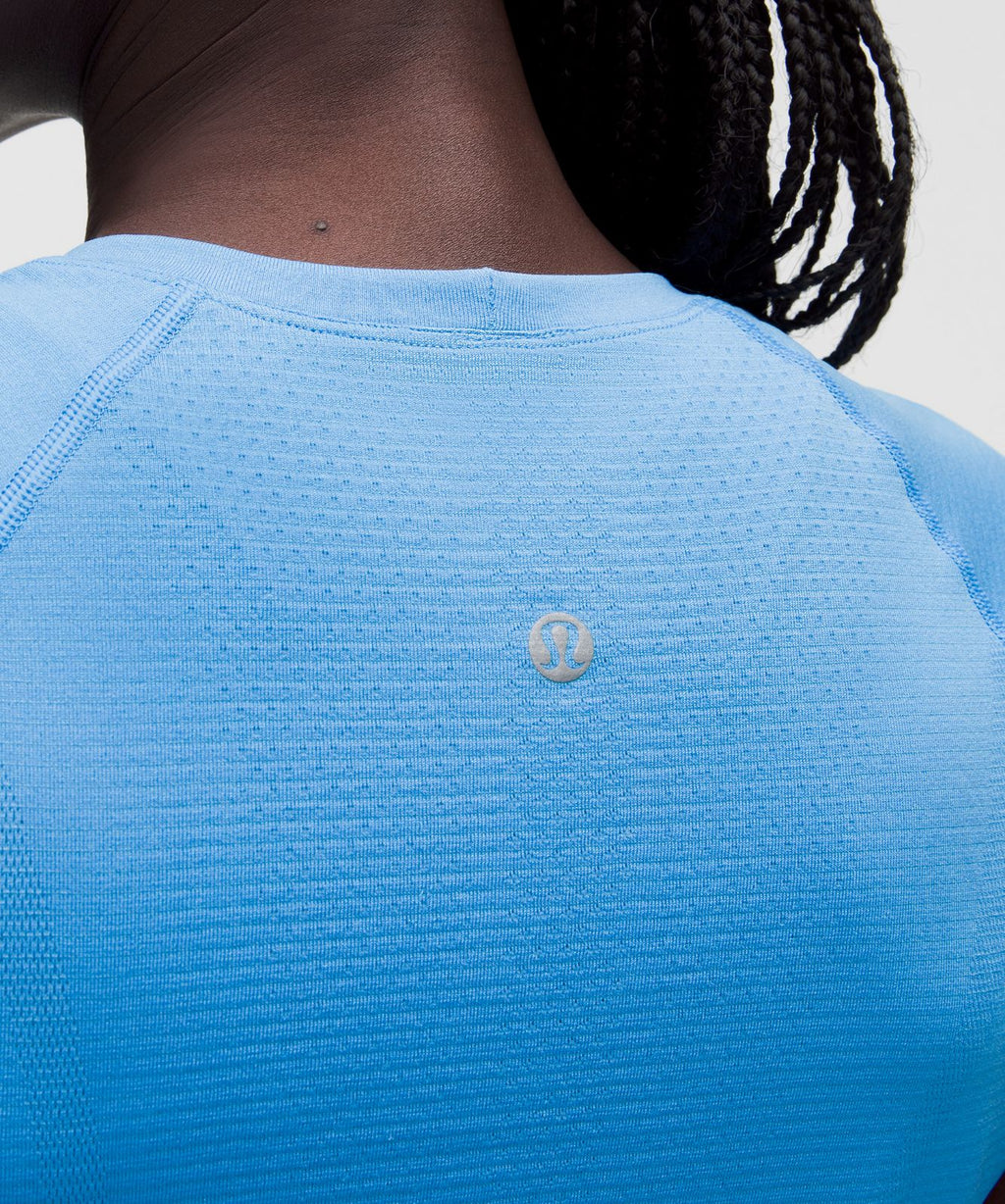 Swiftly Tech Short-Sleeve Shirt 2.0 *Hip Length Ocean Wave/Ocean Wave