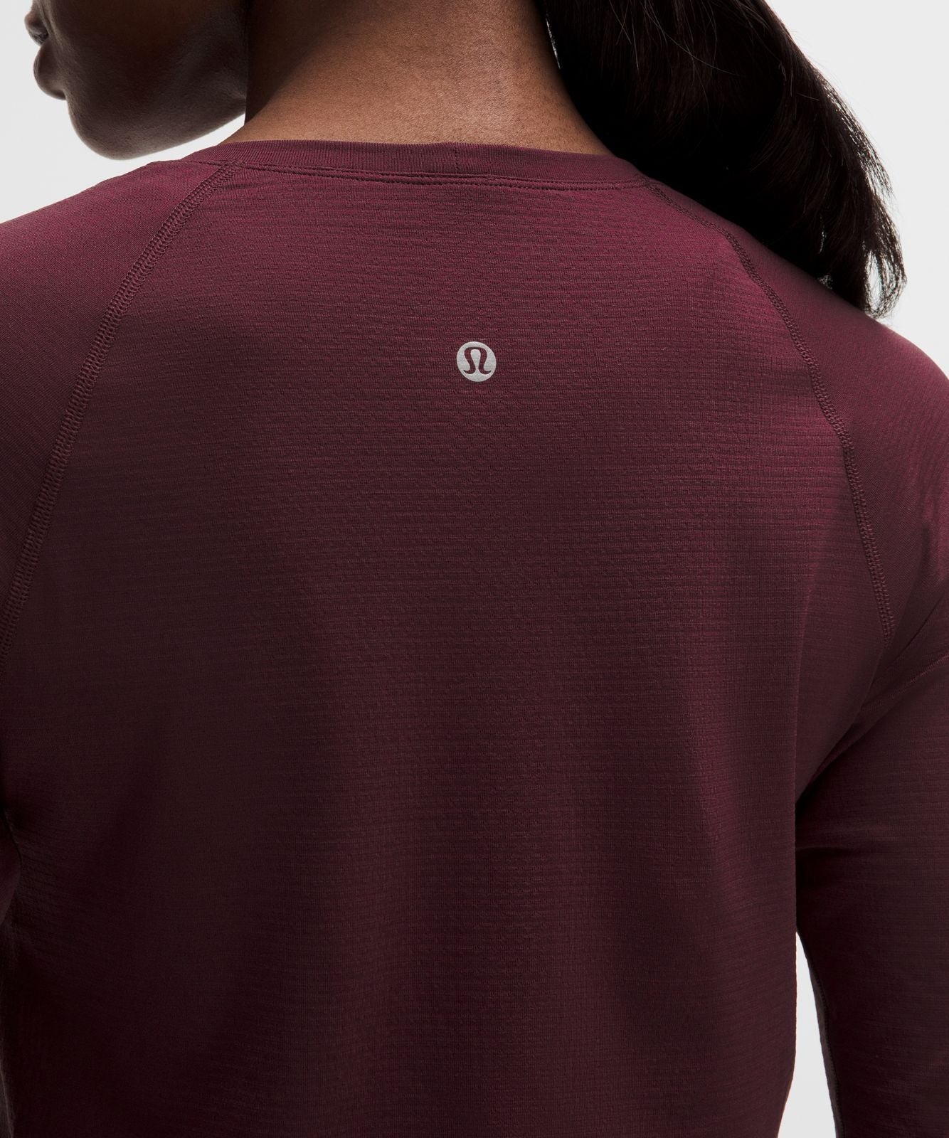 Swiftly Tech Long-Sleeve Shirt 2.0 *Waist Length Burgundy Bay/Burgundy Bay