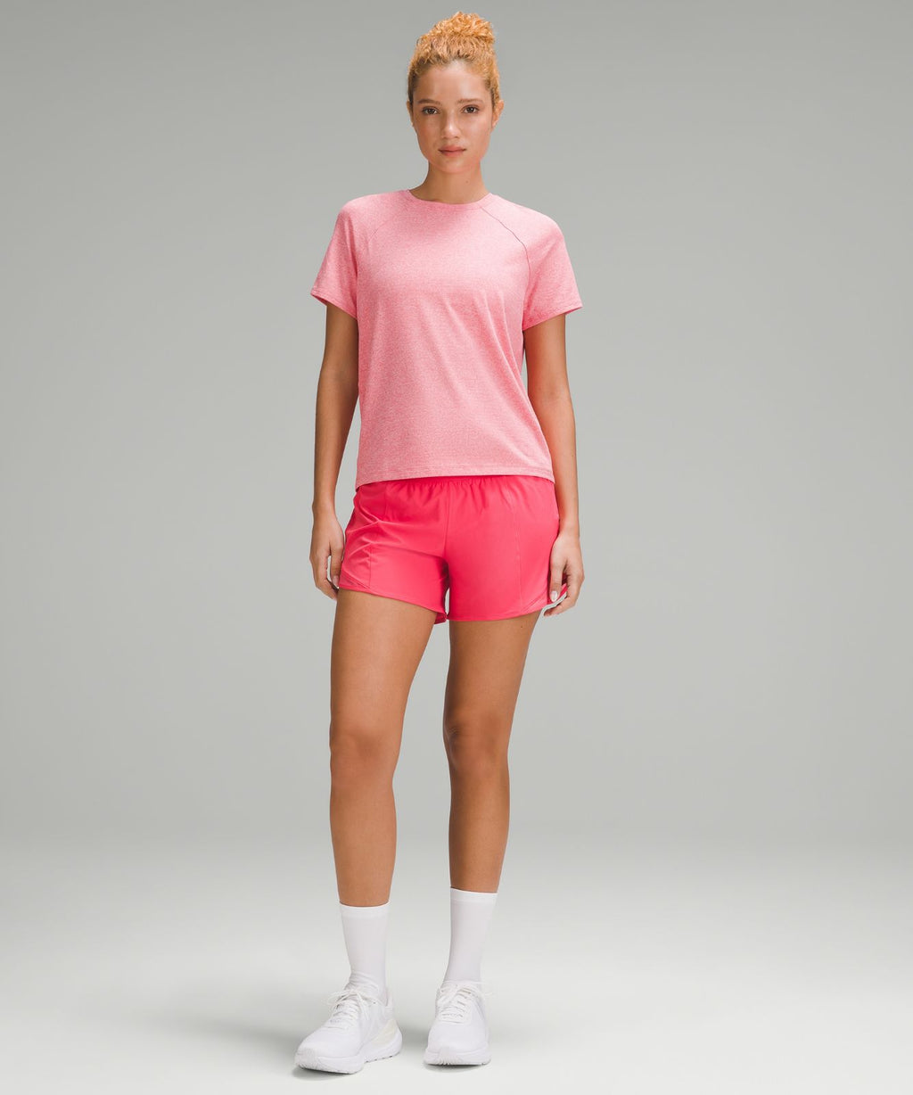License to Train Classic-Fit T-Shirt Heathered Glaze Pink
