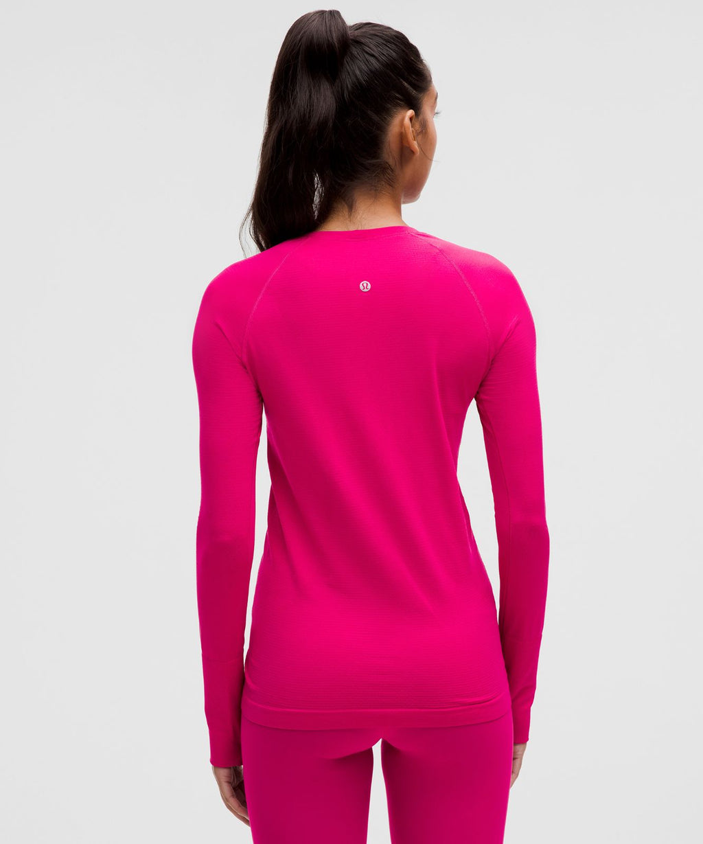 Swiftly Tech Long-Sleeve Shirt 2.0 *Hip Length Passionate/Passionate