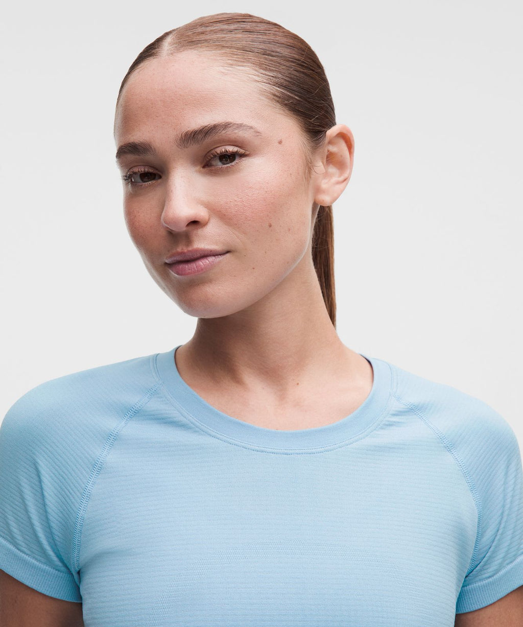 Swiftly Tech Short-Sleeve Shirt 2.0 *Waist Length Dreamy Blue/Dreamy Blue