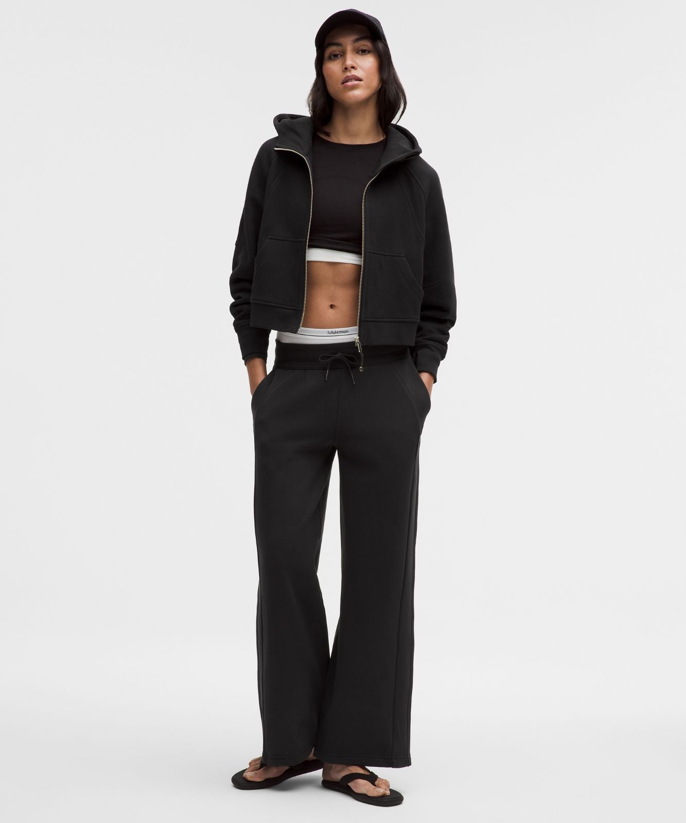 Scuba Oversized Full-Zip Hoodie Black/Gold