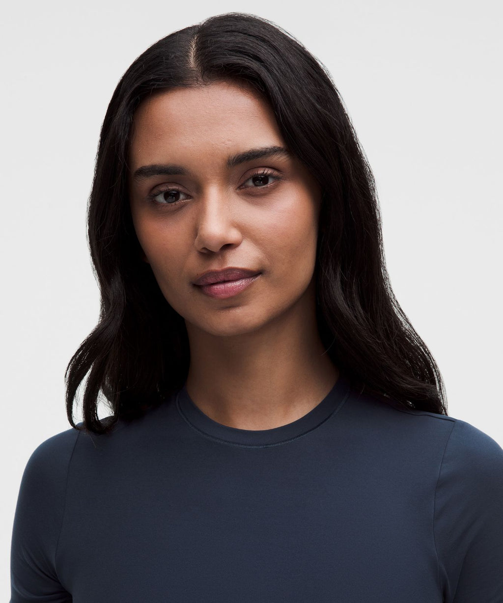 Wundermost Ultra-Soft Nulu Hip-Length Crewneck Shirt True Navy