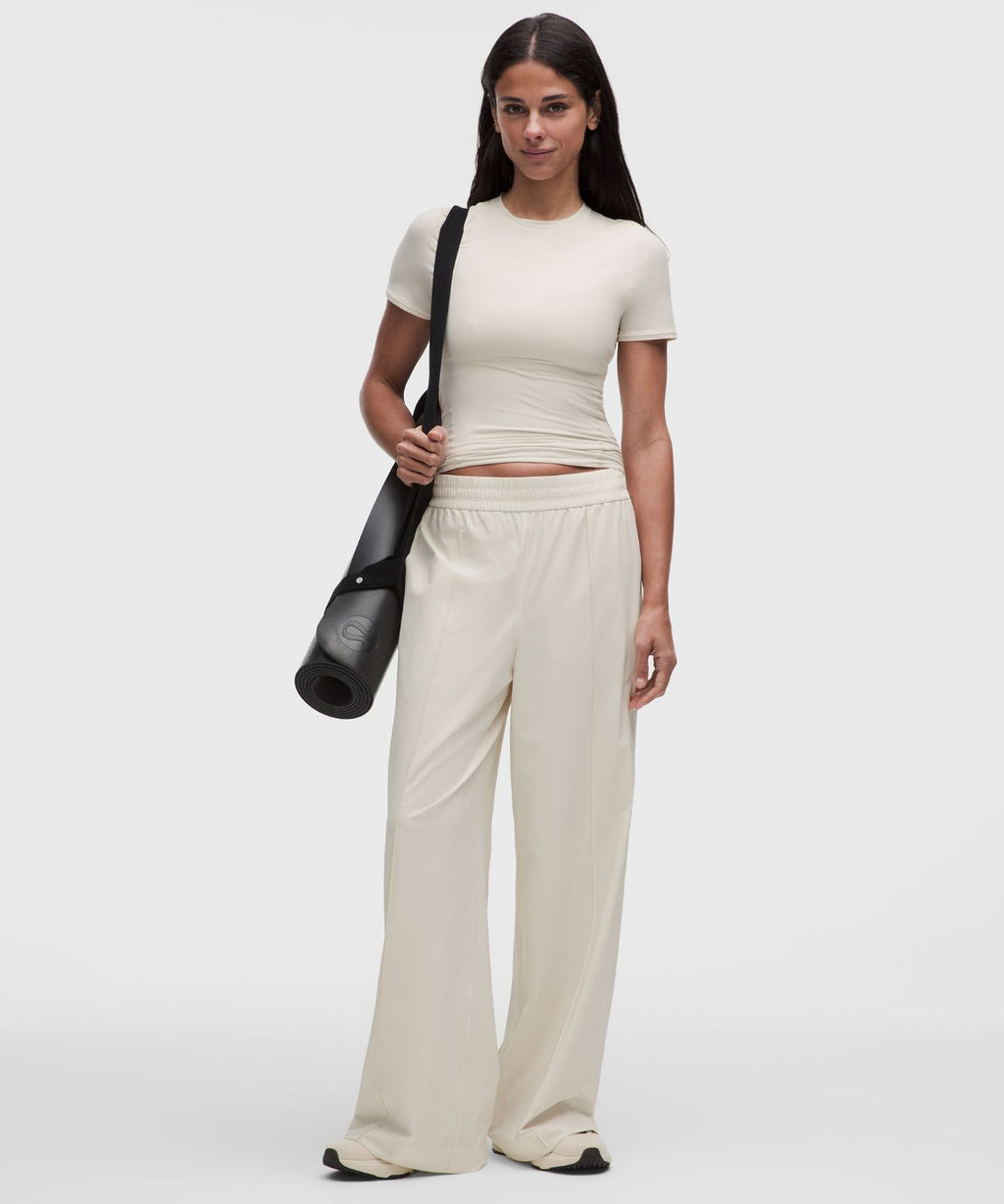 Wundermost Ultra-Soft Nulu Hip-Length Crewneck Shirt Light Ivory