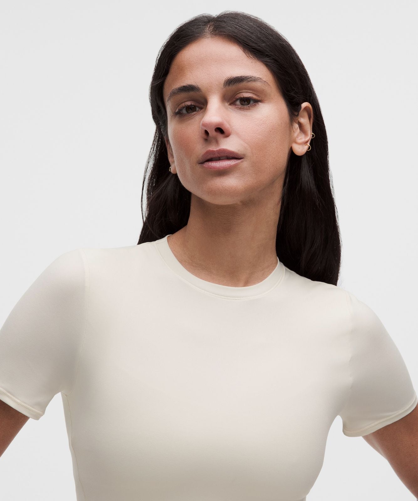 Wundermost Ultra-Soft Nulu Hip-Length Crewneck Shirt Light Ivory