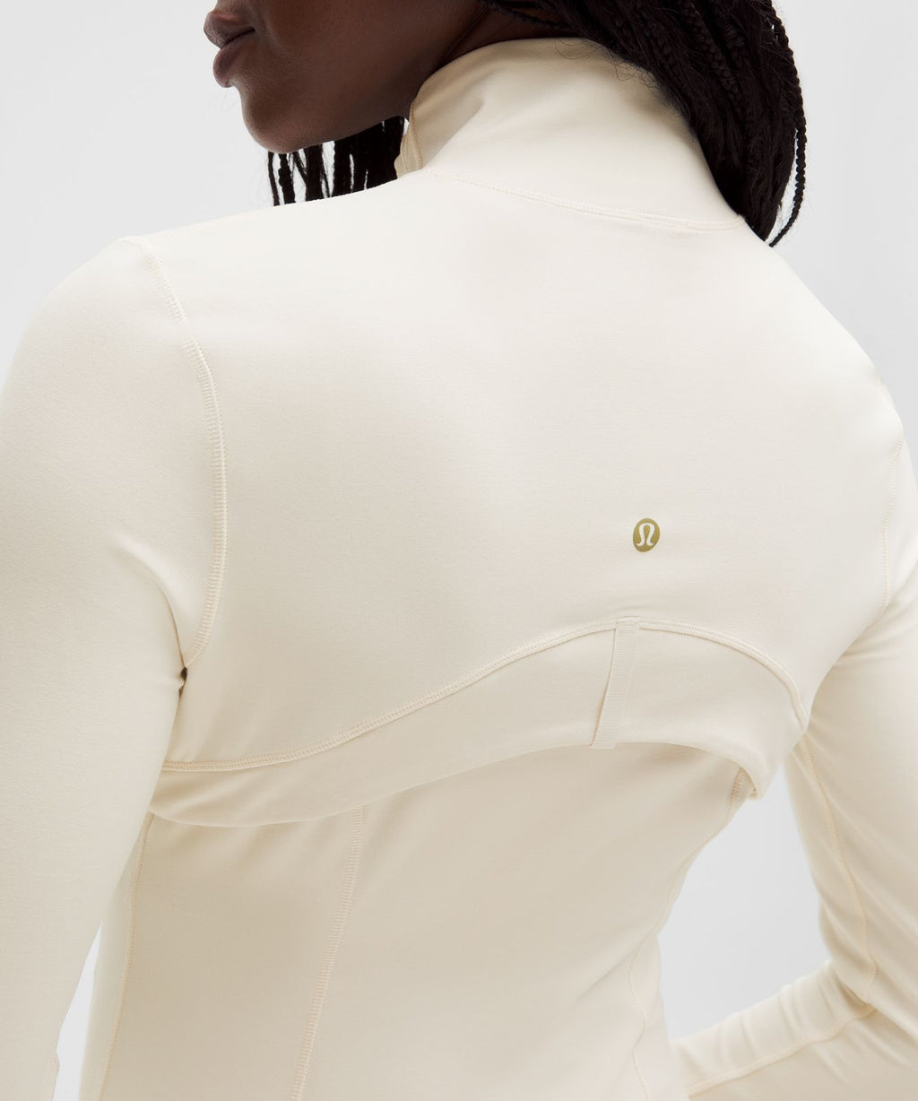 Define Cropped Jacket *Nulu Light Ivory/Gold/Gold