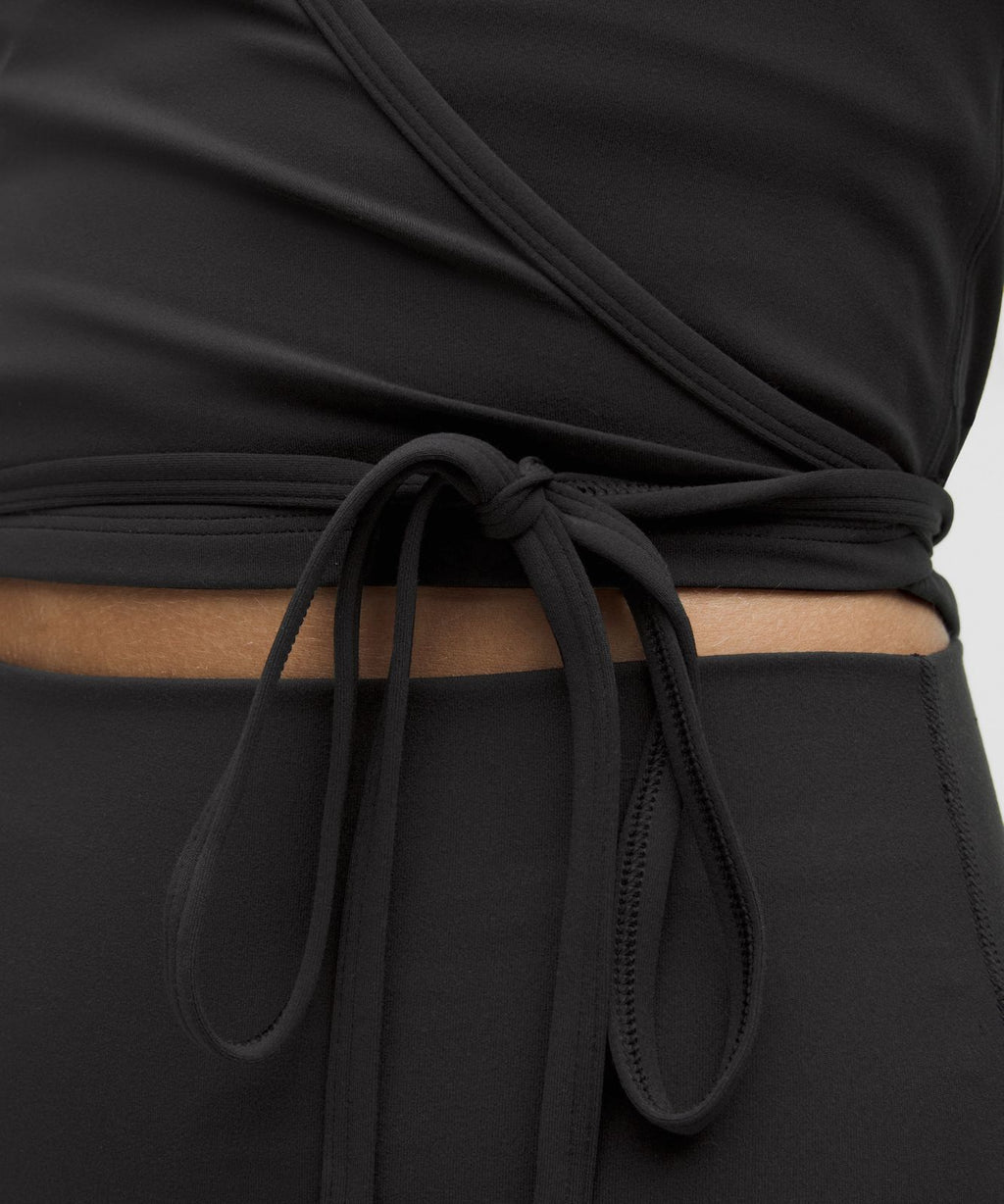 Nulu Long-Sleeve Cropped Wrap Black