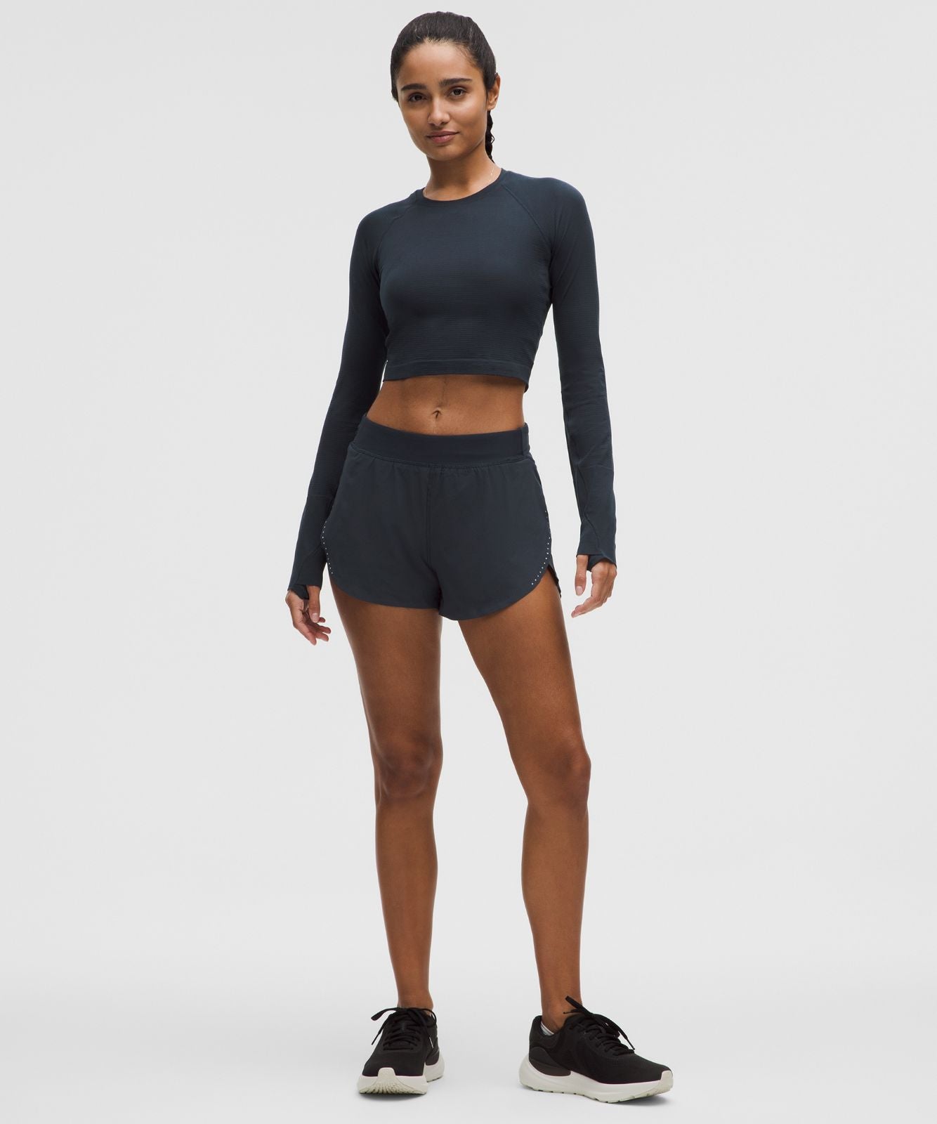 Swiftly Tech Cropped Long-Sleeve Shirt 2.0 True Navy/True Navy