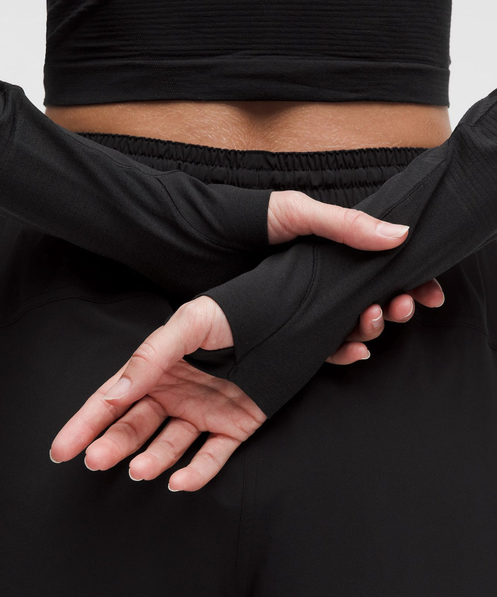 Swiftly Tech Cropped Long-Sleeve Shirt 2.0 Black/Black