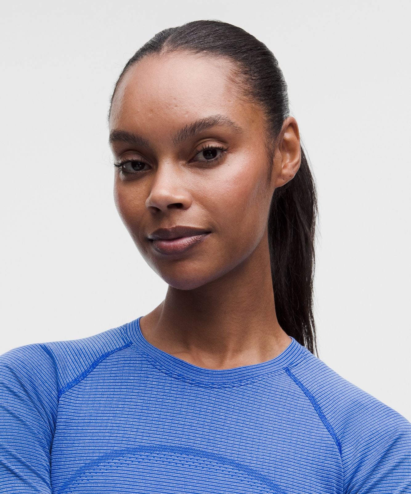 Swiftly Tech Cropped Long-Sleeve Shirt 2.0 Spandex Stripe Beach Ball Blue/White