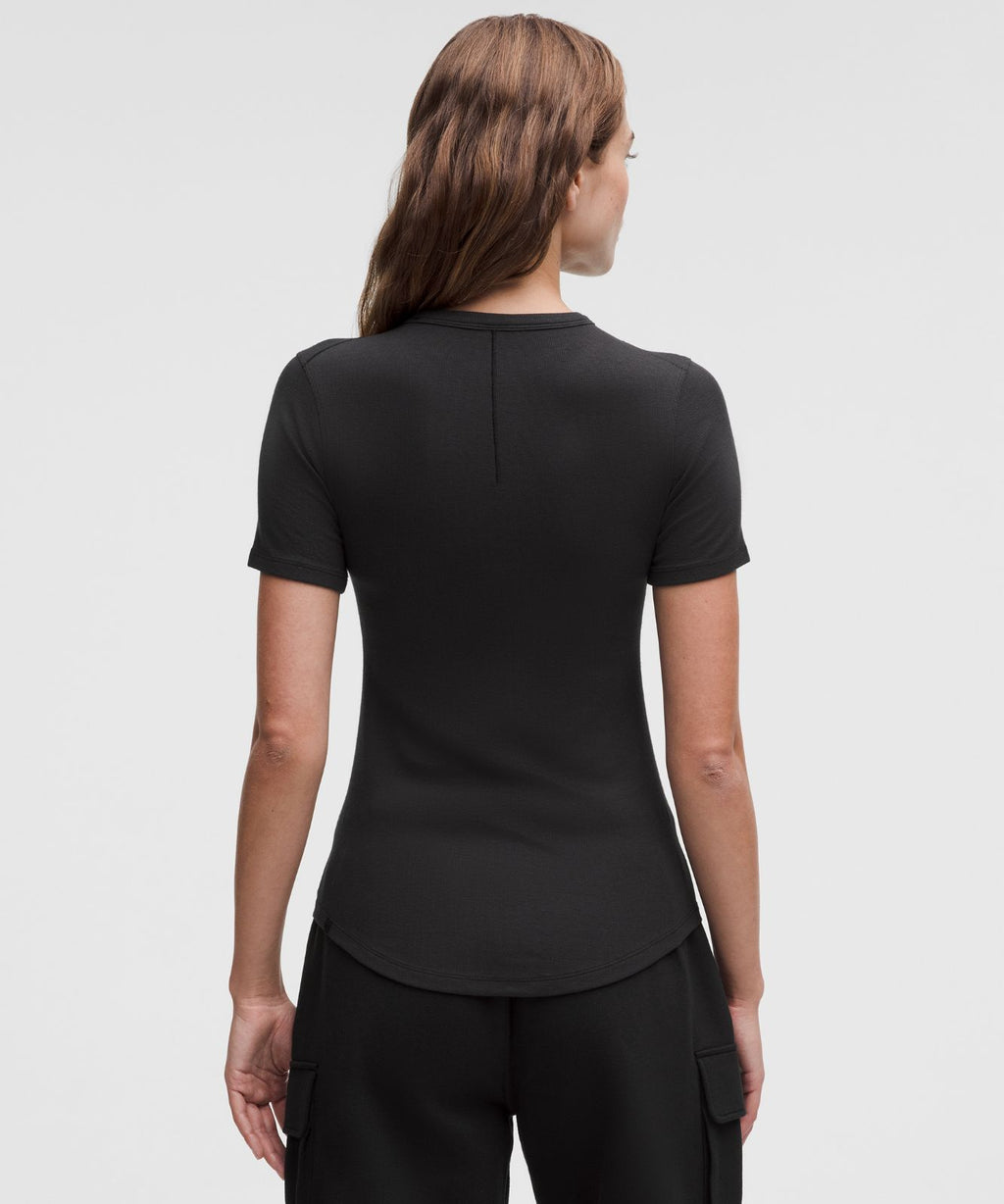 Hold Tight Short-Sleeve Shirt Black