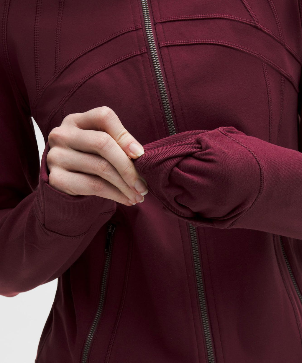 Define Track Jacket *Luon Burgundy Bay