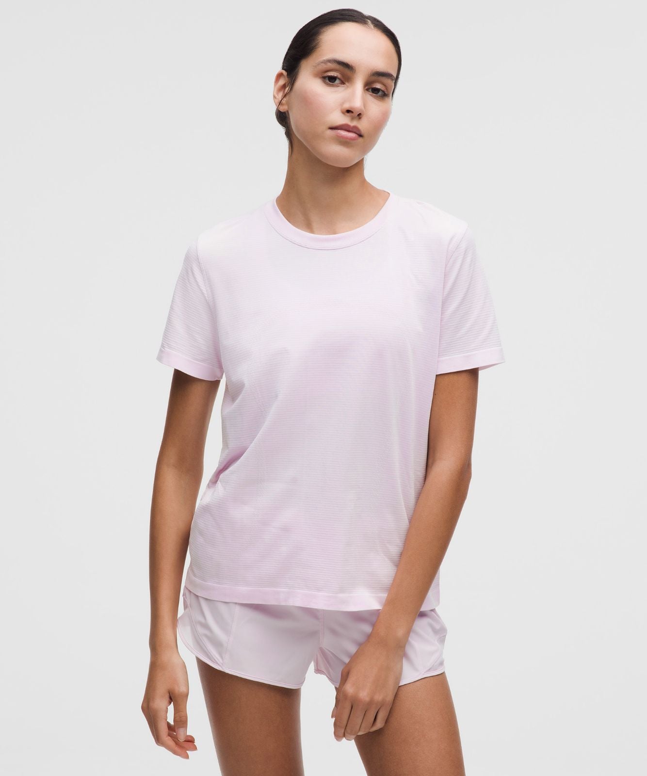 Swiftly Relaxed Short-Sleeve Shirt *Hip Length Blissful Pink/Blissful Pink