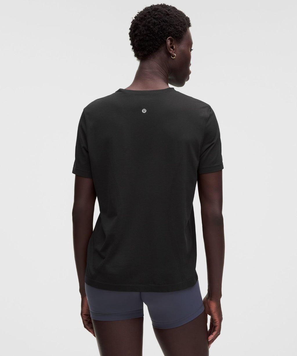 Swiftly Relaxed Short-Sleeve Shirt *Hip Length Black/Black