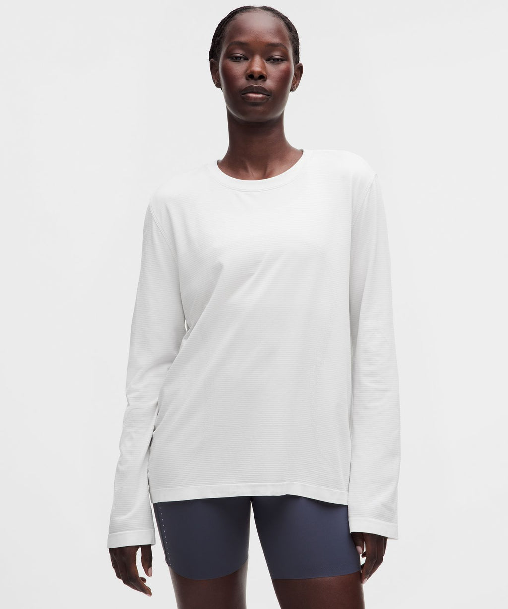 Swiftly Relaxed Long-Sleeve Shirt *Hip Length White/White