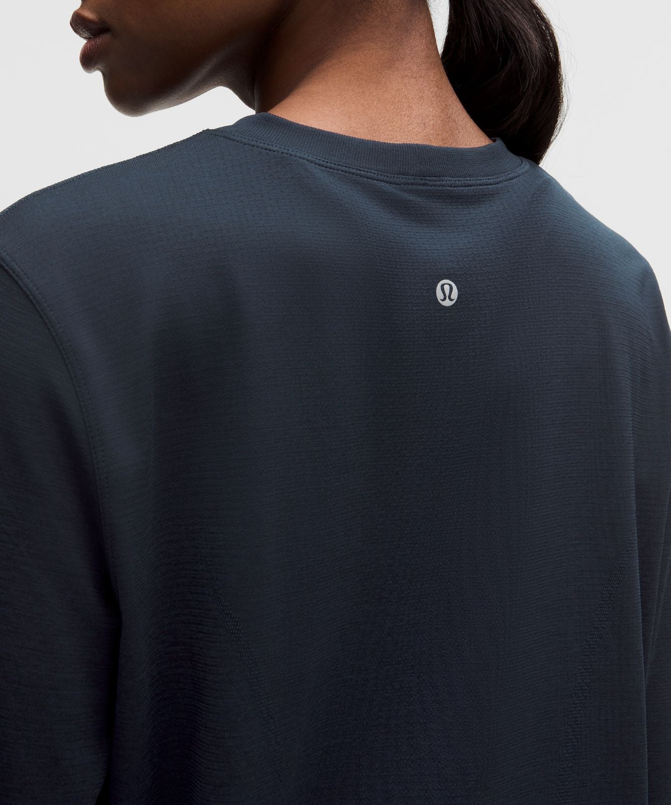 Swiftly Relaxed Long-Sleeve Shirt *Hip Length True Navy/True Navy