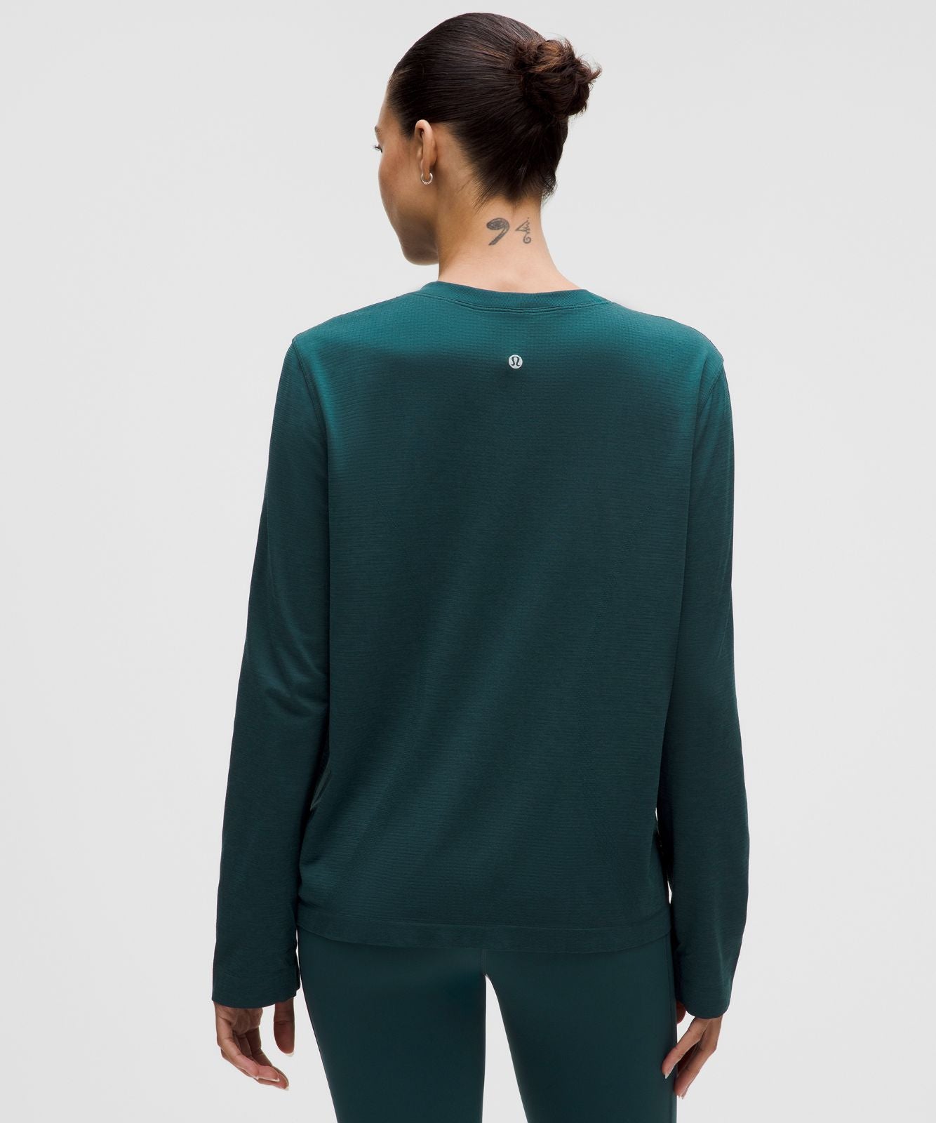 Swiftly Relaxed Long-Sleeve Shirt *Hip Length Indochine Blue/Indochine Blue