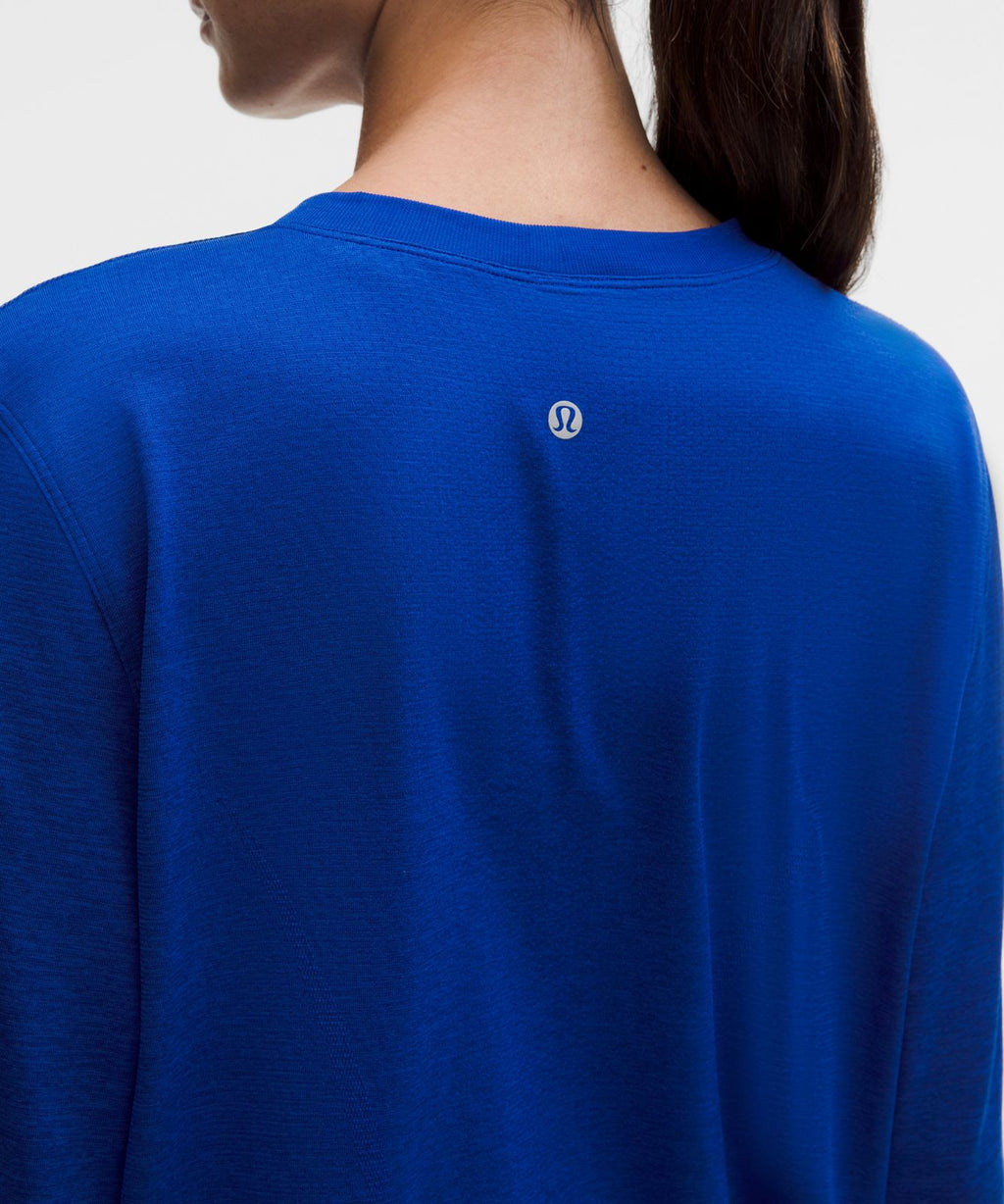 Swiftly Relaxed Long-Sleeve Shirt *Hip Length Riverside/Riverside
