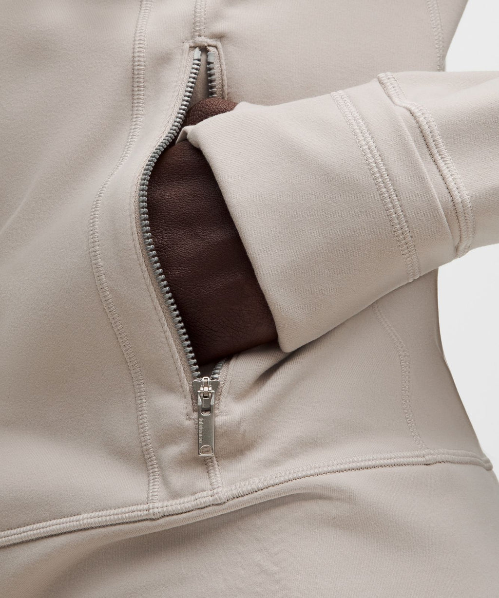 Define Track Jacket *Luon Downtown Tan