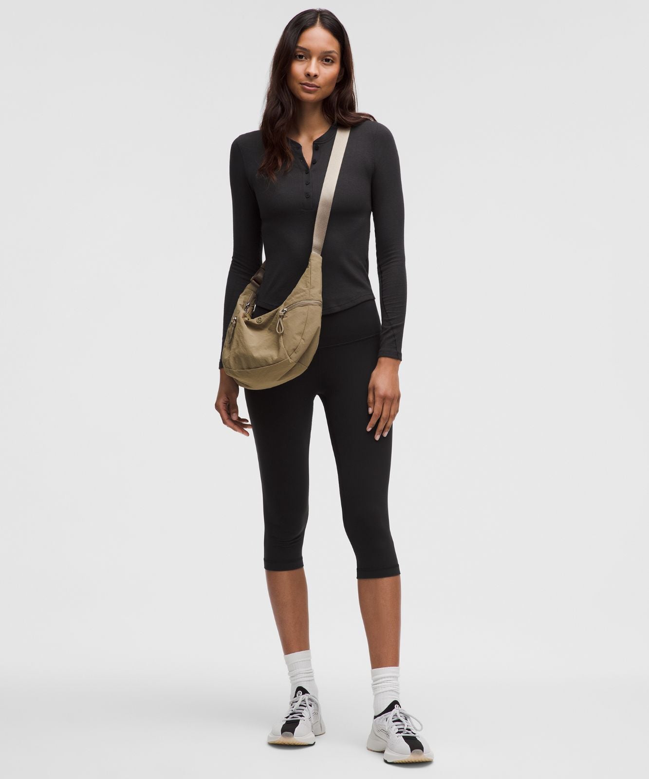 Hold Tight Long-Sleeve Henley Black