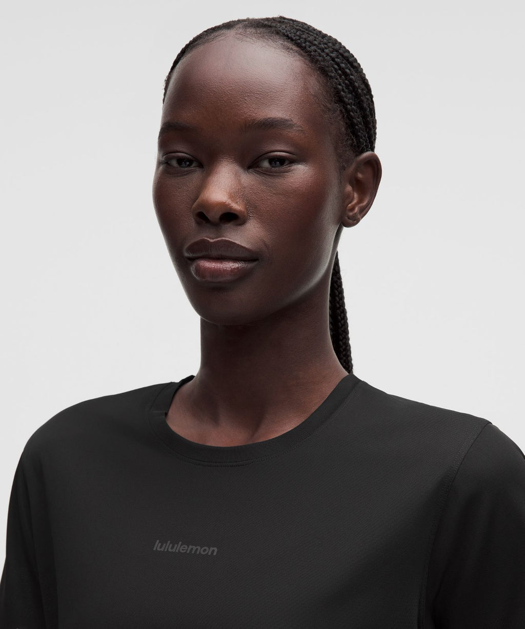 Women's Fast and Free Short-Sleeve Shirt Black