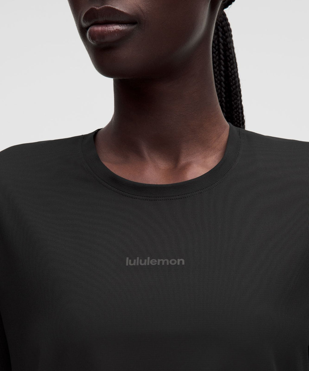 Women's Fast and Free Short-Sleeve Shirt Black