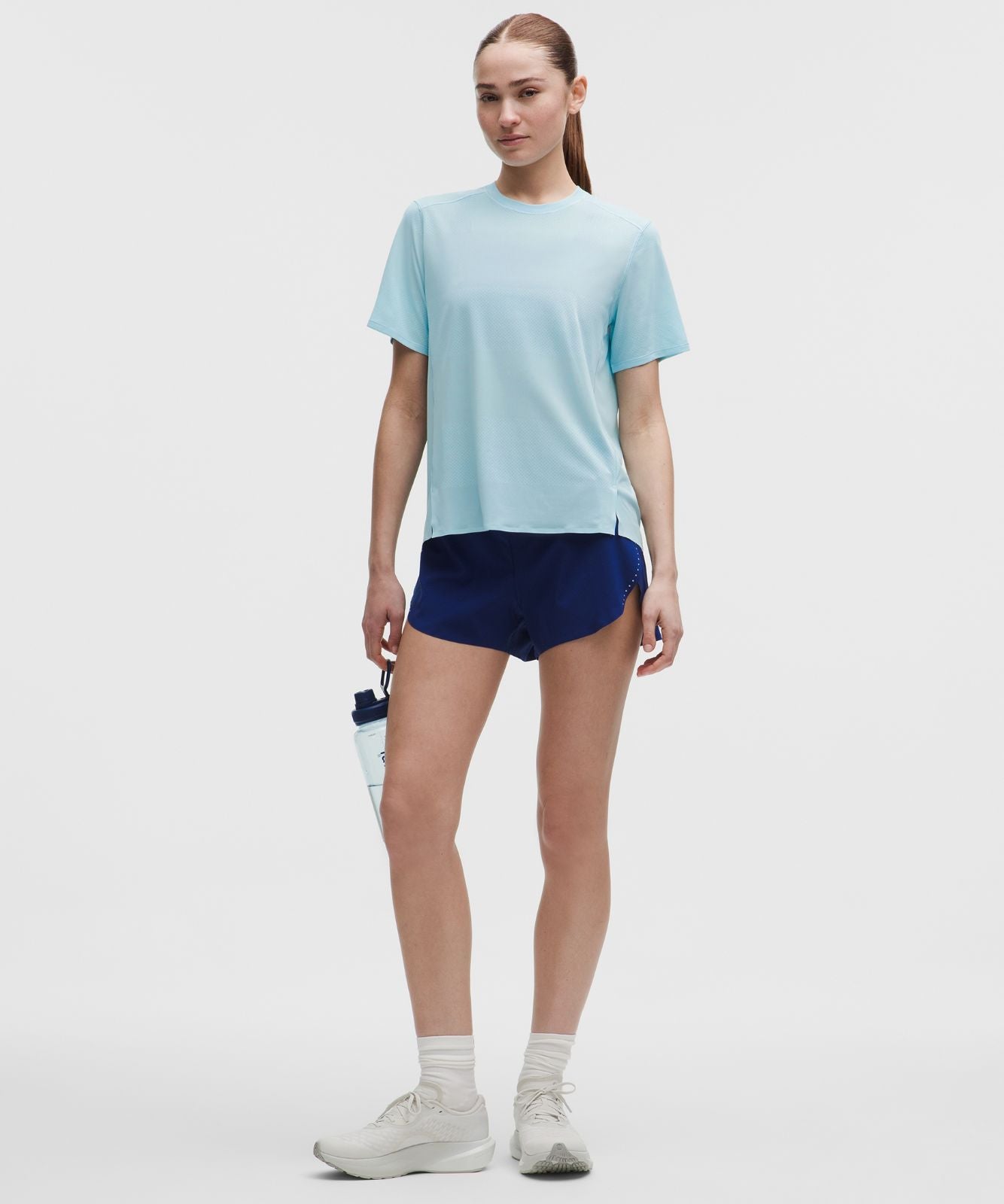 Fast and Free Short-Sleeve Shirt *Perforated Stripe Foam Cloud