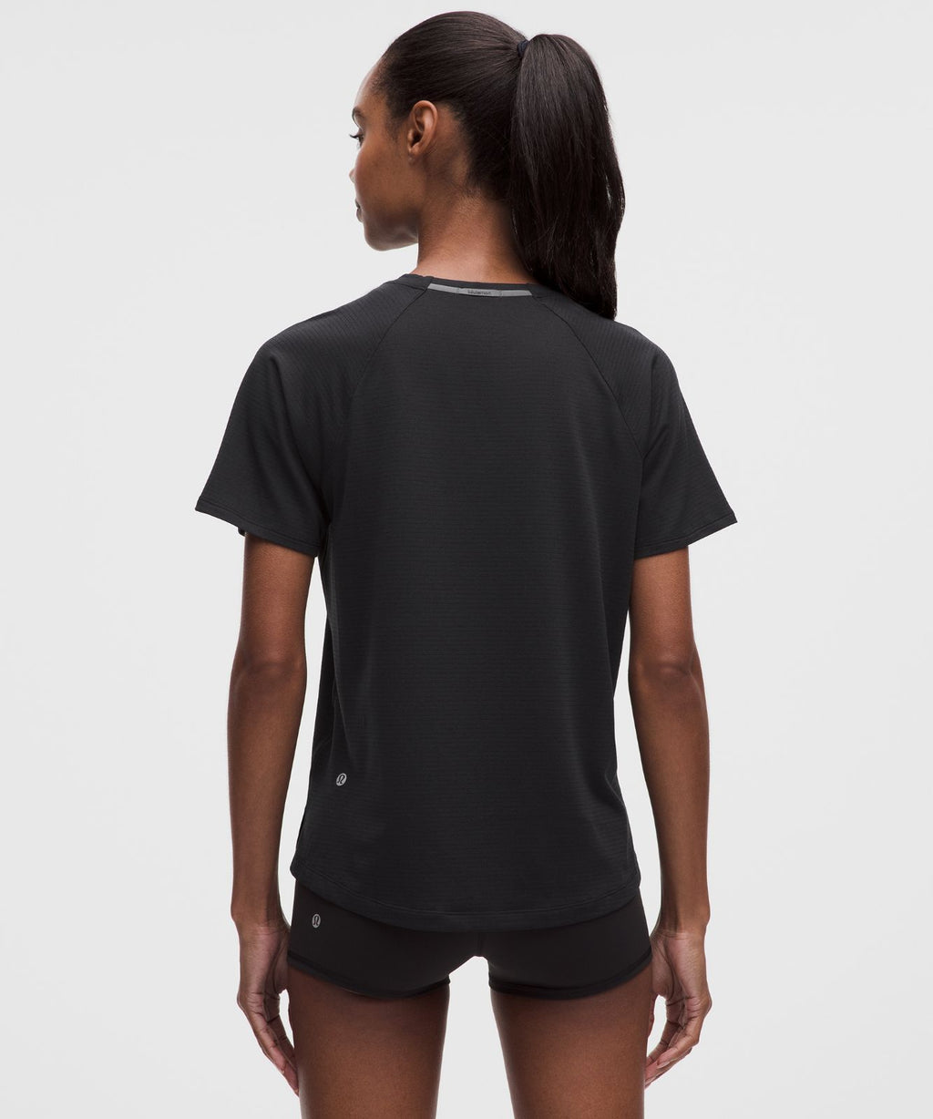 License to Train Classic-Fit T-Shirt Black/Onyx Grey