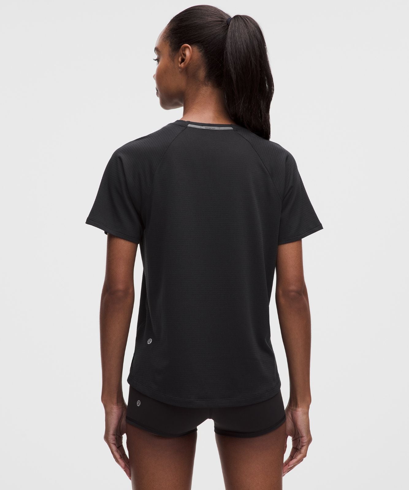 License to Train Classic-Fit T-Shirt Black/Onyx Grey