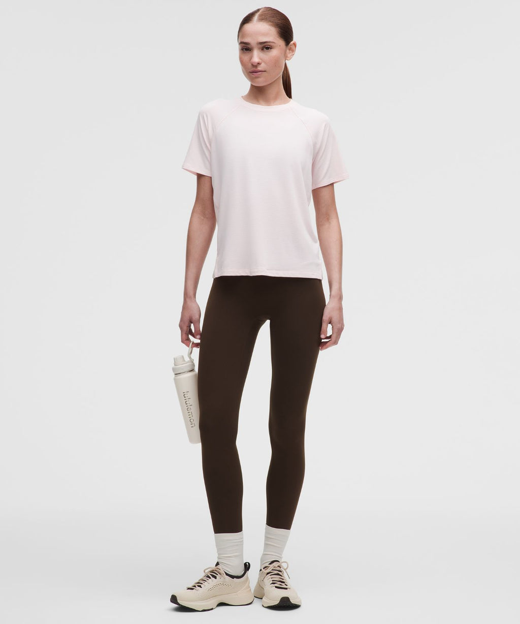 License to Train Classic-Fit T-Shirt Pink Pearl/Light Ivory