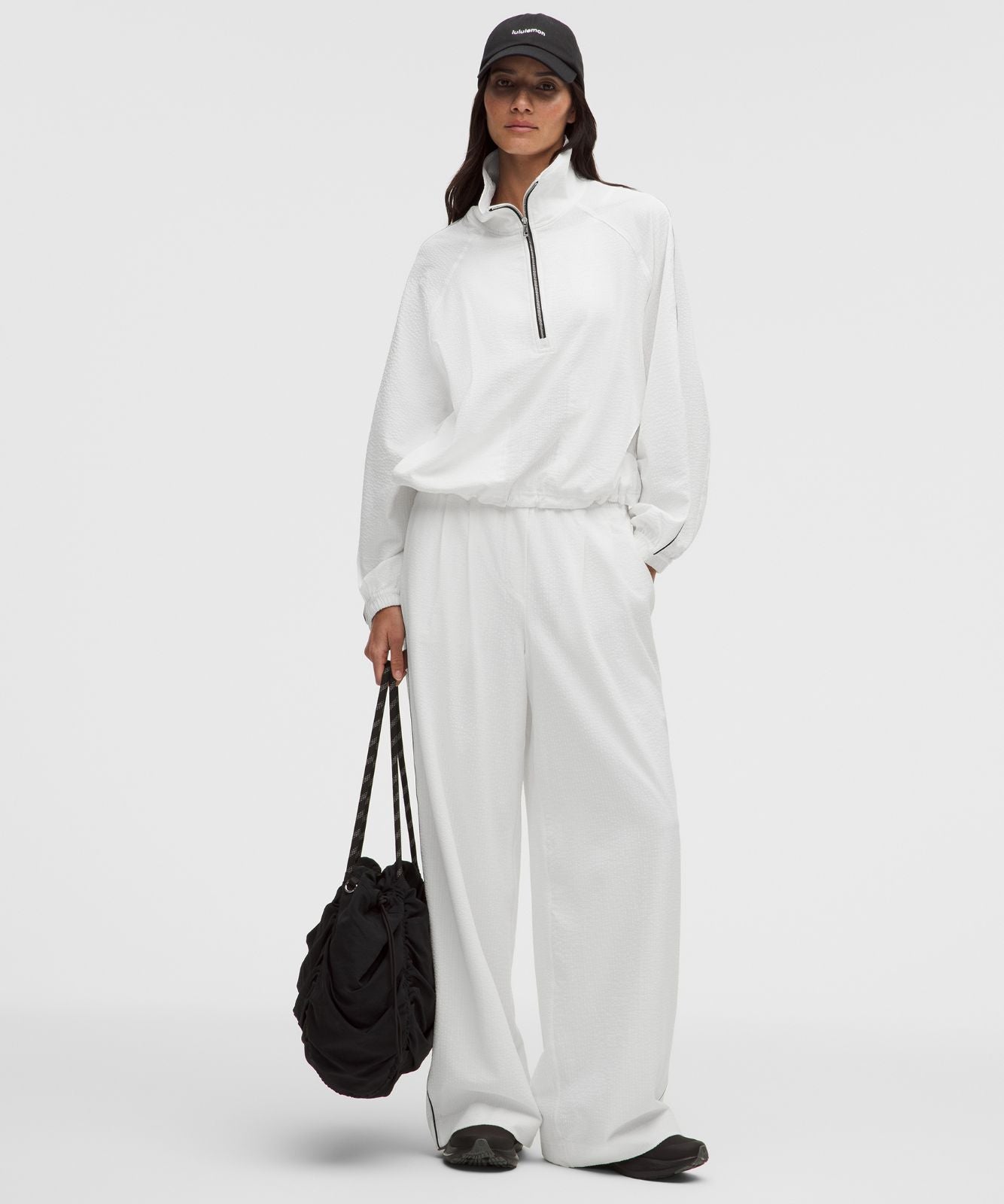 Seersucker WovenAir Funnel-Neck Half Zip White/White