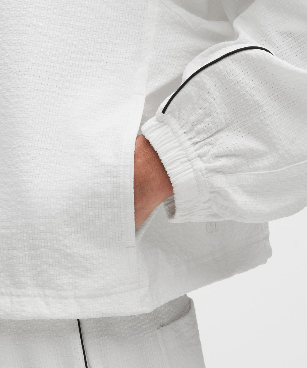Seersucker WovenAir Funnel-Neck Half Zip White/White