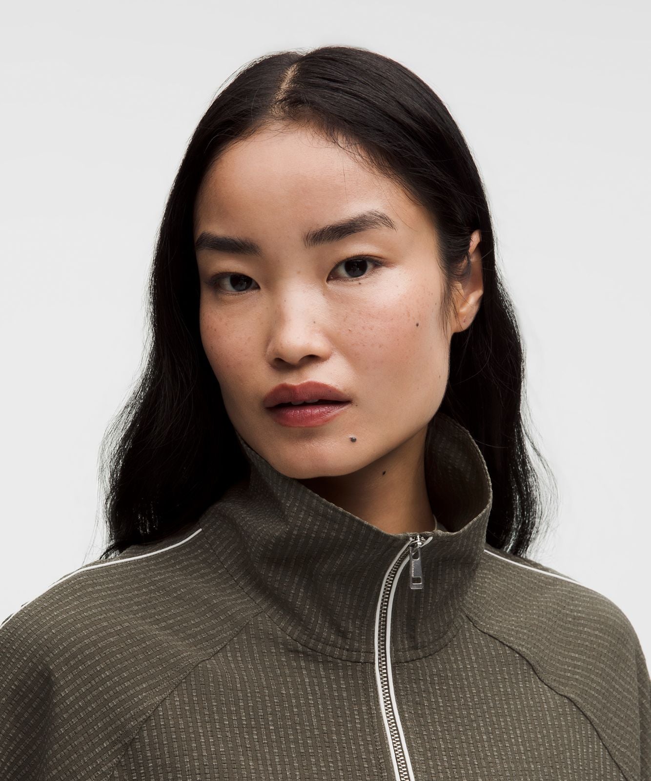 Seersucker WovenAir Funnel-Neck Half Zip Olive Brown/Olive Brown