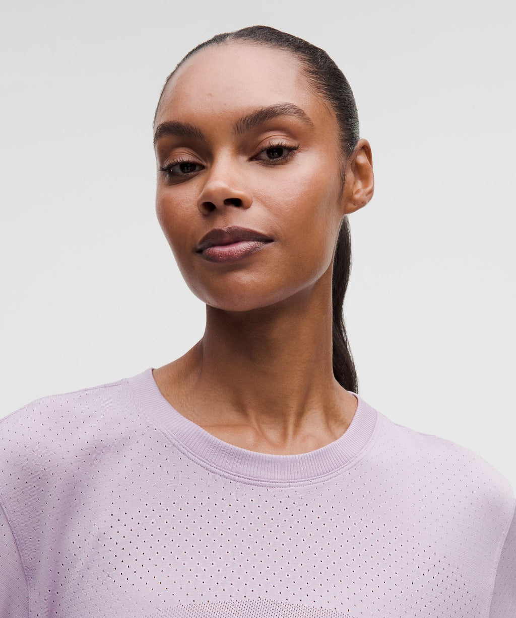 Swiftly Relaxed Short-Sleeve Shirt Hip Length *Logo Lilac Play