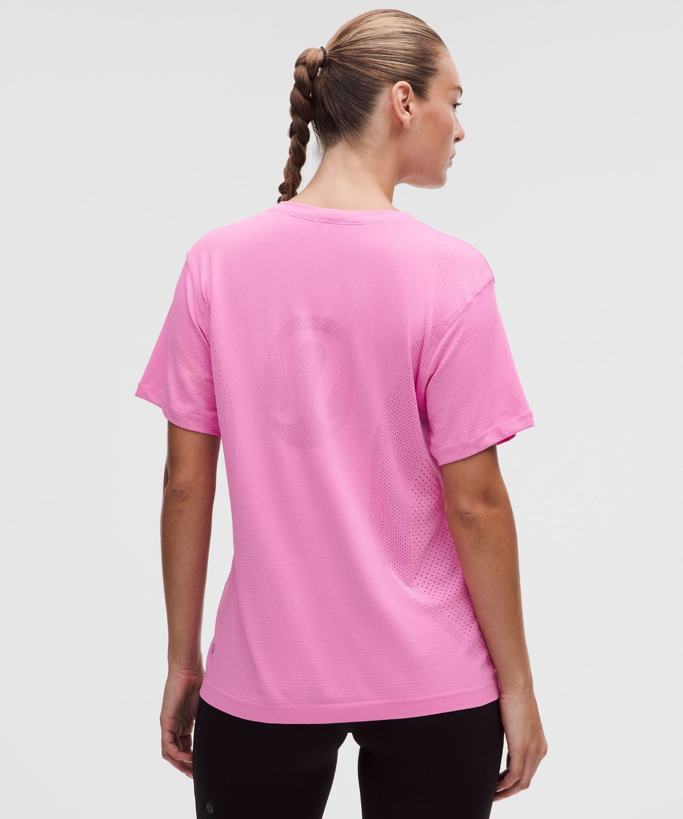 Swiftly Relaxed Short-Sleeve Shirt Hip Length *Logo Sweet Sorbet