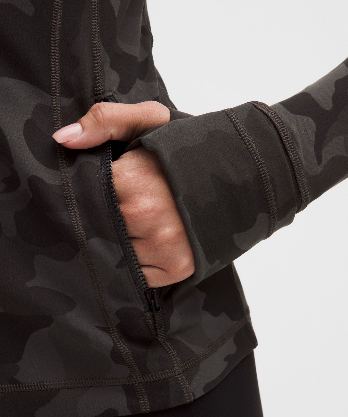 Define Jacket *Nulu Floral Camo Black Multi