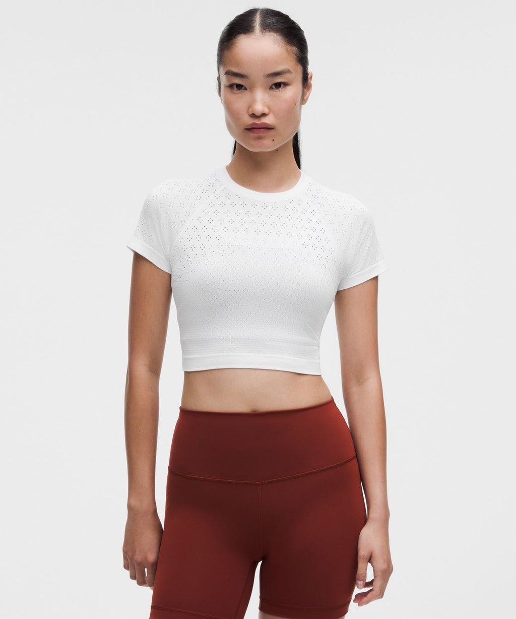 Swiftly Tech Cropped Short-Sleeve Shirt 2.0 Jewel Dot White