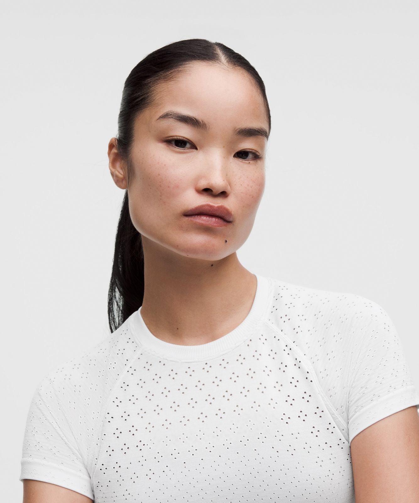 Swiftly Tech Cropped Short-Sleeve Shirt 2.0 Jewel Dot White