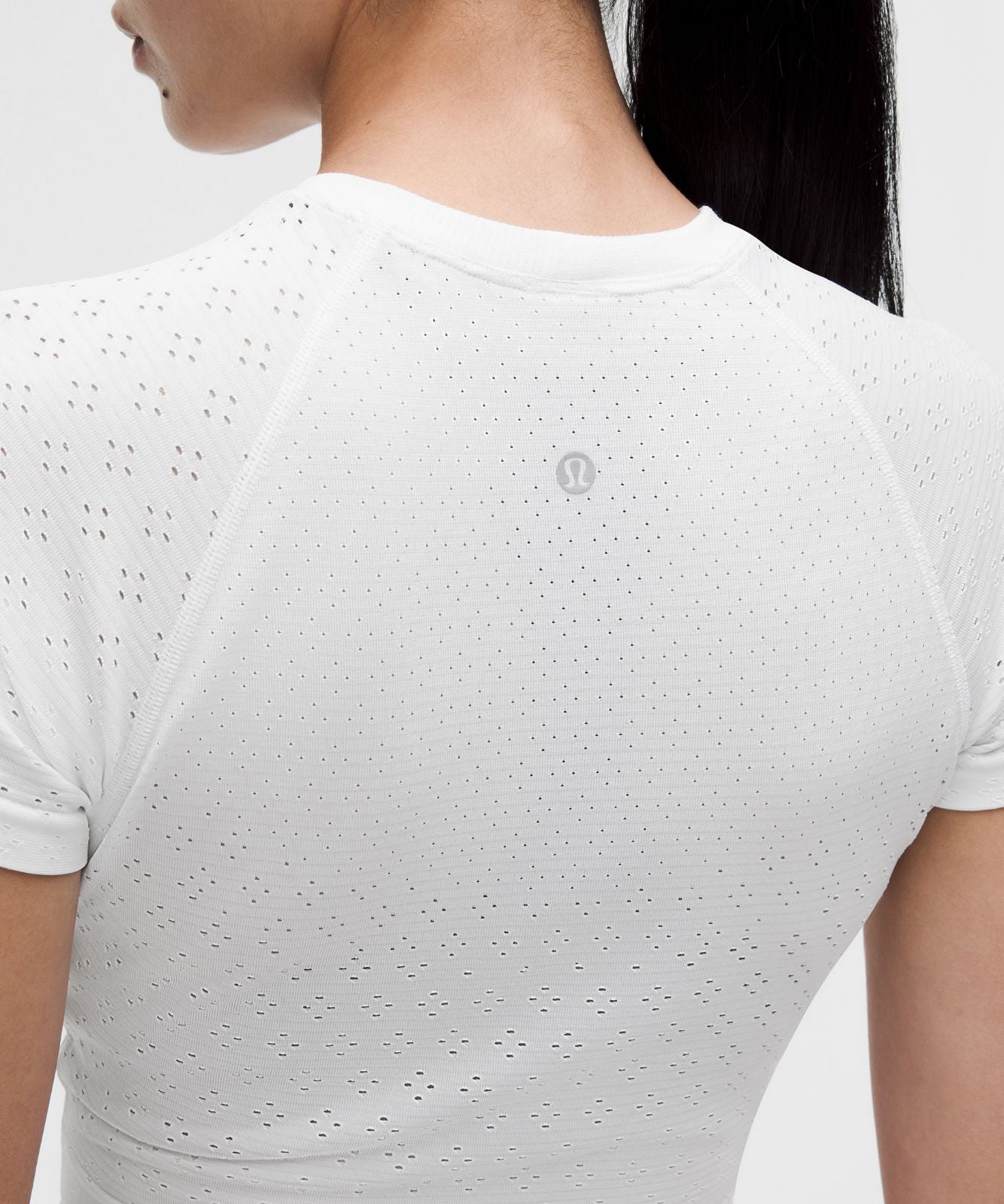 Swiftly Tech Cropped Short-Sleeve Shirt 2.0 Jewel Dot White