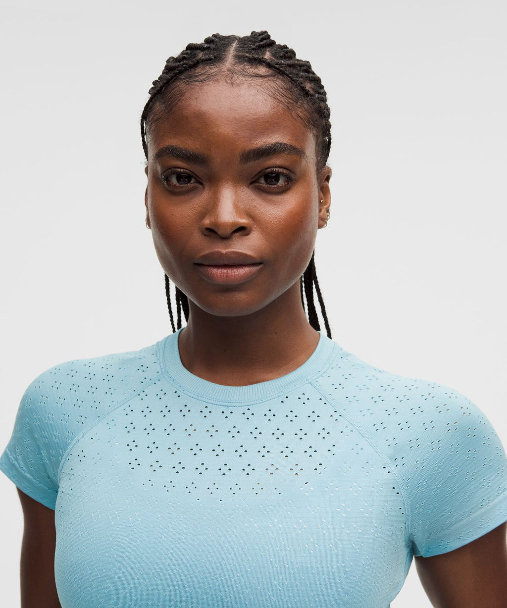 Swiftly Tech Cropped Short-Sleeve Shirt 2.0 Jewel Dot Seafoam